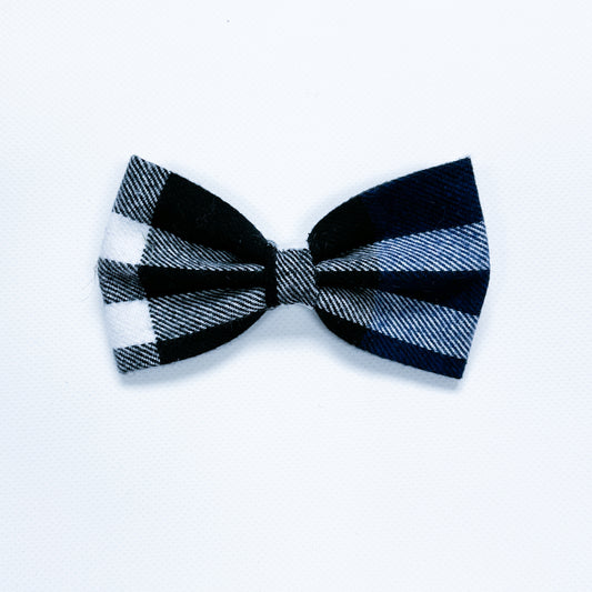 Blue Flannel Dog Bow Tie – Cozy, Classic Style for Every Pup