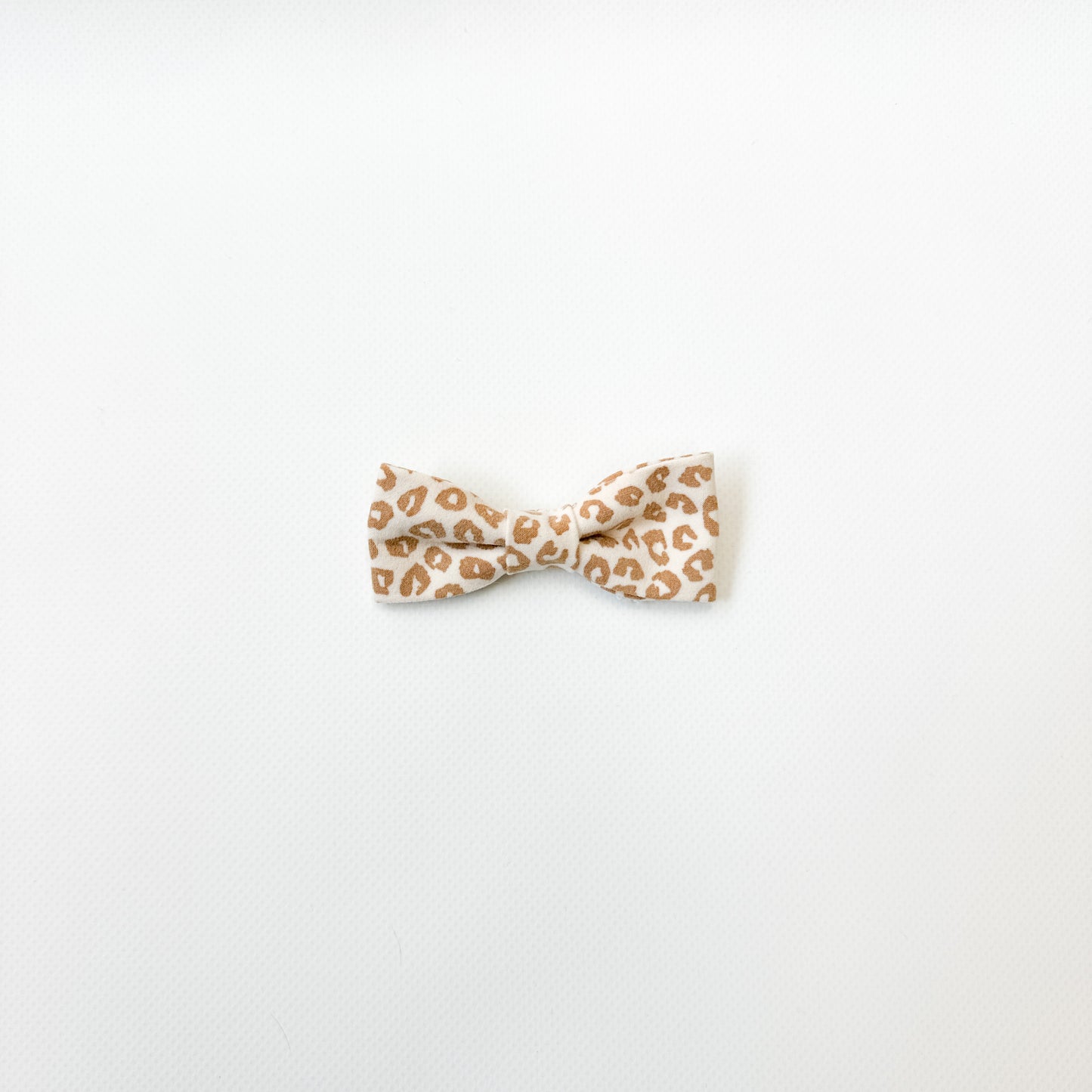 Soft Leopard Bow Tie