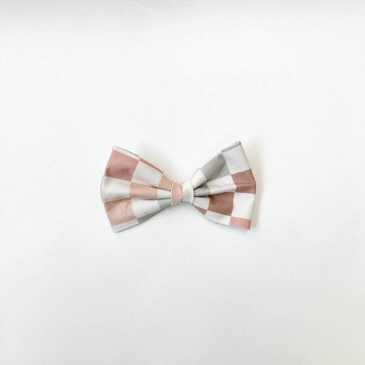 Pastel Checkered Dog Bow Tie – Soft Neutrals, Classic Style